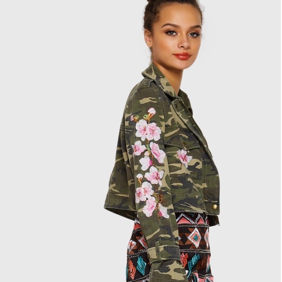 Floral Camo Crop Jacket